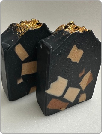 Activ charcoal & tea tree soap